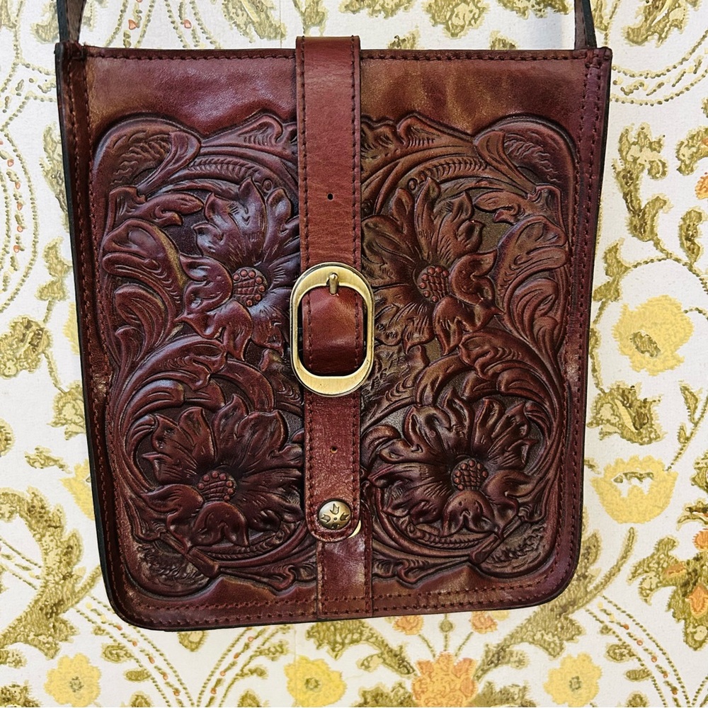 Patricia Nash Venezia Tooled Brown Leather British Tan Crossbody Pouch Purse